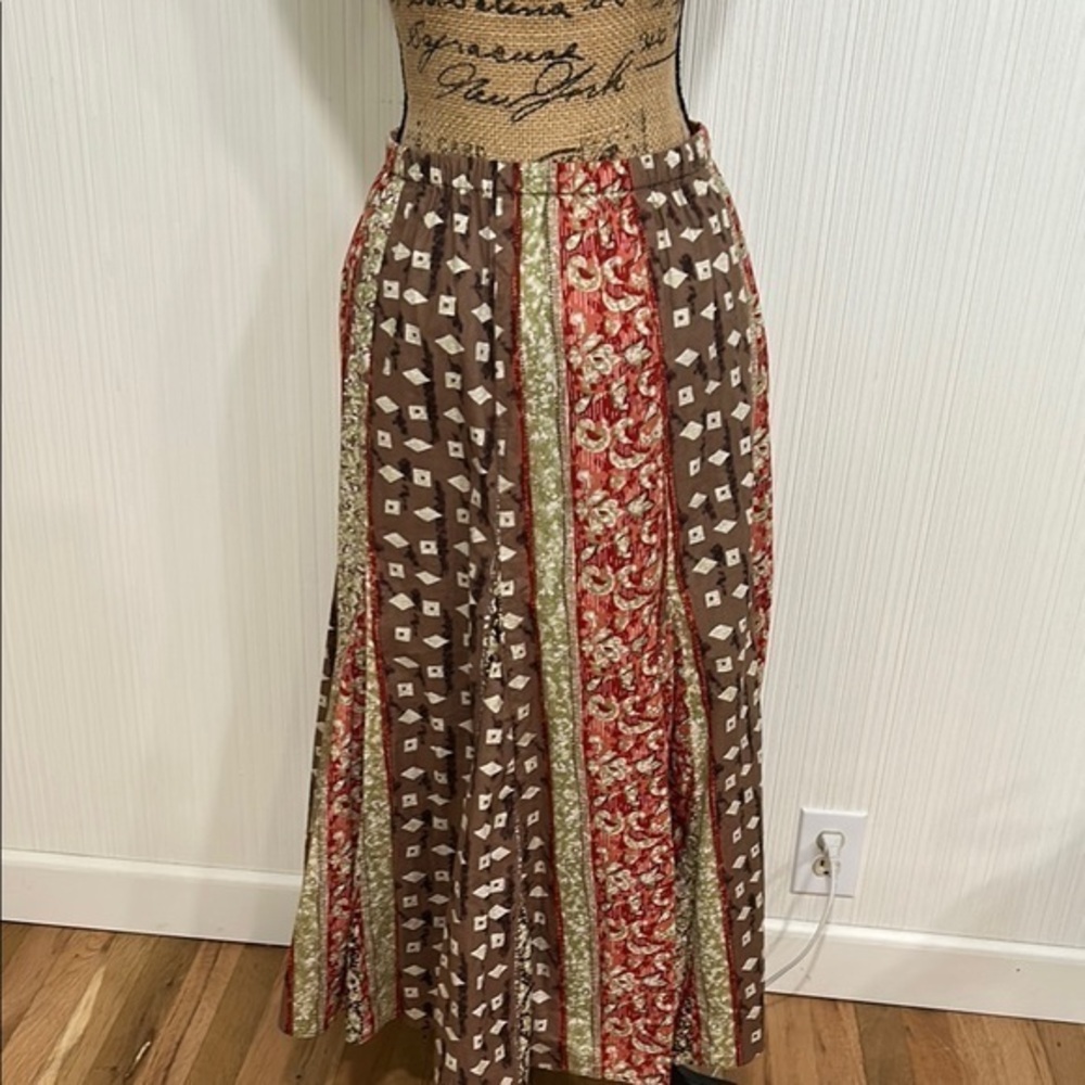 JM Collection Brown and Red Patterned Maxi Skirt